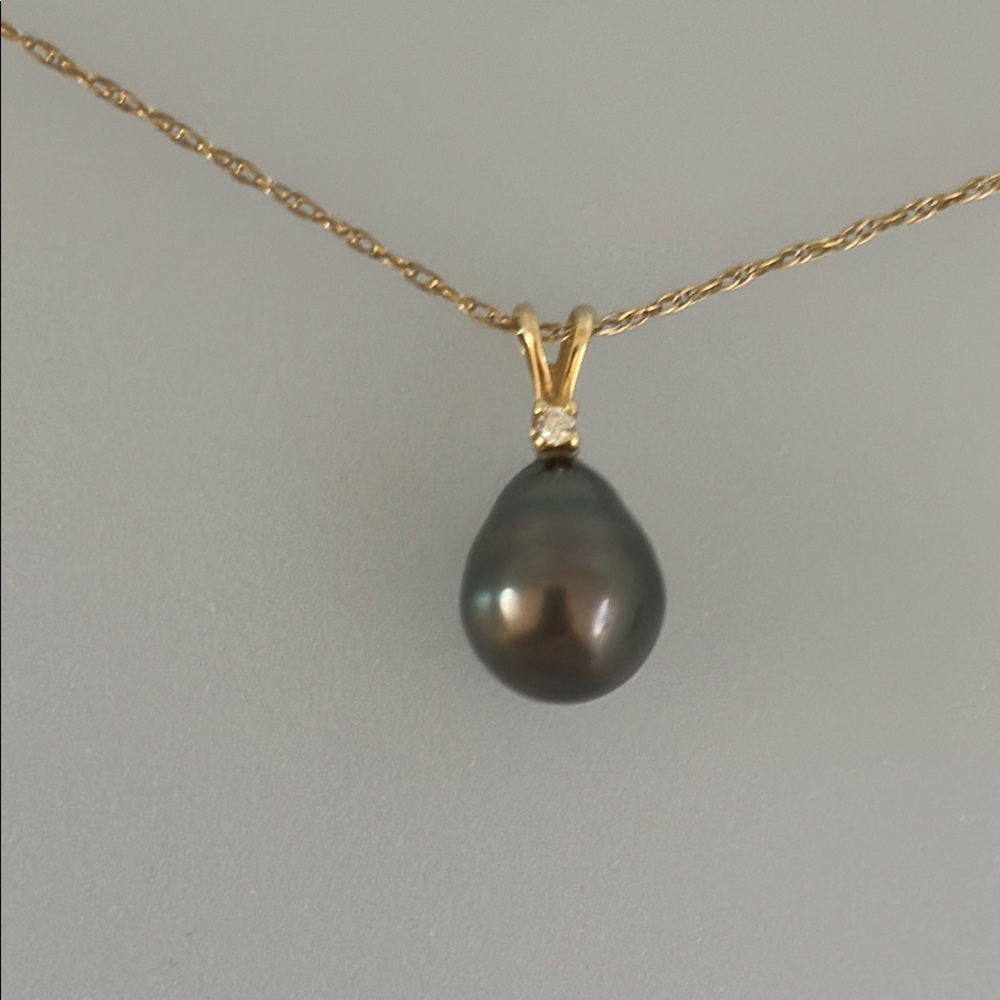 Mikimoto 14k real solid Gold Pearl Diamond Necklace - Picture 6 of 12